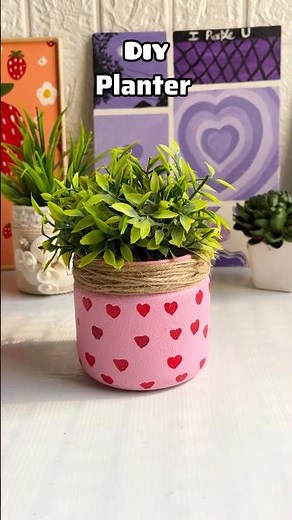 Easy glass jar painting 🧿💕 #craft #craftideas #satisfying #creativeart #jarpainting #paintingart