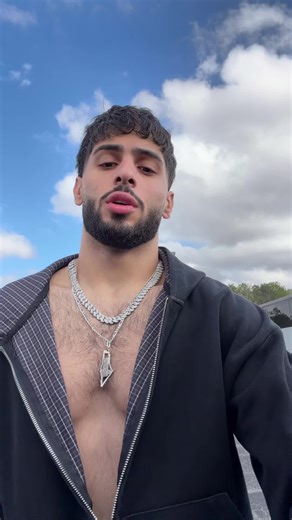 Omar Masri (@omar.masri03)’s videos with الصوت الأصلي - Hussein Elnajar