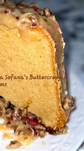 Mama Sofana's Buttercream Dreams on Instagram: "Butter Pecan Pound Cake #poundcake #butterpecan #cake #recipe #tutorial #explorepage #bakersofinstagram #baking"