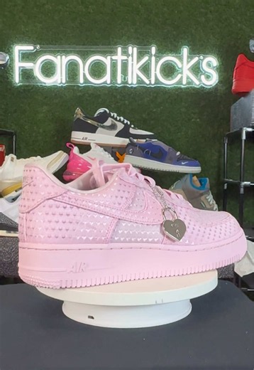 What color kicks would you like to see more of?