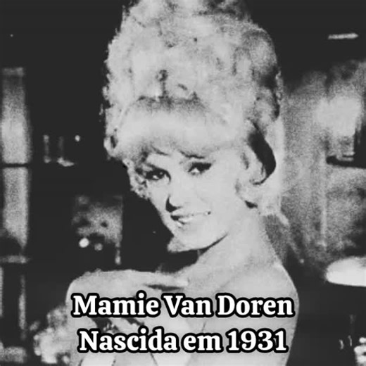 Mamie Van Doren: 93 Anos de Charm e Sucesso