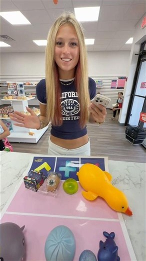 Real Life Fidget Trading with Mrs. Bench!