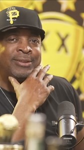 Chuck D, takes us on a nostalgic journey to 1979, a pivotal year in the evolution of hip-hop. With stories straight from the source, this is the history lesson you didn’t know you needed. Whether you're old school or just catching up, Chuck's got the stories that made hip-hop what it is today on Drink Champs #HipHop | Drink Champs