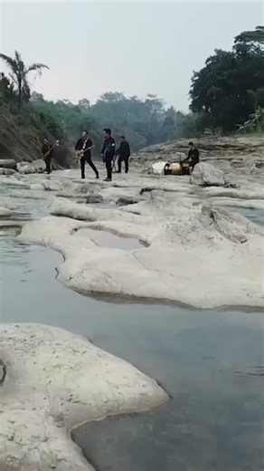 Patah Hati dan Lagu Dadali: Menggenggam Kesedihan