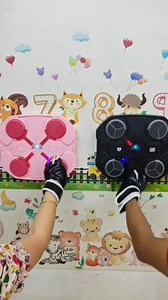 Musical Boxing Target 🥊🎯 🥊3x speed option for choosing level 🥊3x music to choose from with lights 🥊Bluetooth connect to phone to change music 🥊Hang on the wall using suction cups or double sided tape 🥊USB charging, 3.7V 500mAh lithium battery (built-in) 🥊Charging time: approximately 3 hours 🥊Playing time :approximately 30 minutes Get this for only ₱800!🌟 | Dracen & Dana Toy Station