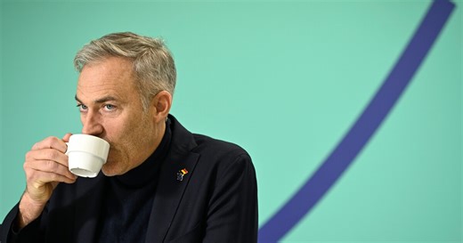 Michel De Maegd quitte le MR pour Les Engagés et cible Georges-Louis Bouchez: "Je ne peux pas accepter le népotisme, le clientélisme..."