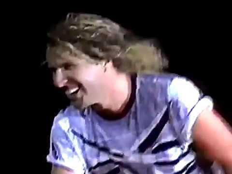 Van Halen - Black and Blue (RESTORED VIDEO)