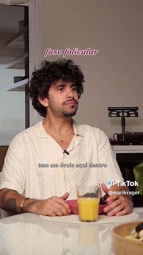 Alguém se identifica? 😂 O ciclo menstrual vai muito além dos dias da menstruação, ele é feito de fases! 🍒 Pensando nisso, @O Boticário criou Cuide-se Bem, Cereja de Fases, a 1ª linha brasileira de cosméticos corporais desenvolvida para o ciclo menstrual*! Com produtos que acolhem** e trazem conforto para todas as fases do ciclo. #GeraçãoCereja #CerejaDeFases #OBoticário • publicidade *certificado por Mintel Group Ltda. **fragrância desenvolvida com neurociência. Este produto cosmético foi dese