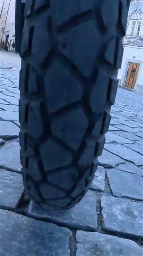 Wicked Fatbike Prototype | Fast Cobblestone Ride