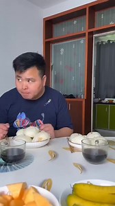 Couple eating 😋 | Couple Eating