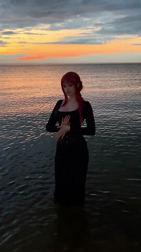 sorry if these are a little dark it was super dark at this point~ beach makima! #makima #makimacosplay #chainsawmancosplay #csm #csmedit #makimachainsawman #chainsawman #cosplaygirl