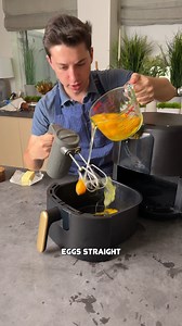 How To Make Scrambled Eggs In The Air Fryer! 🍳 🥚 | Eitan Bernath