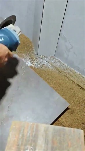 Bricklaying, drawing lines, cutting bricks, and using drawing paper to create a pattern can achi