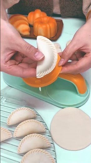 Dumpling Maker | Gadgets #yt #ytshorts #gadgetsshorts #kitchengadgets