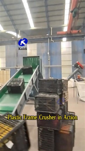 Watch how our plastic crusher machine works with a full recycling process: Conveyor feeding the plastic frames Powerful crushing system Air blower discharging the flakes Efficient, safe, and perfect for recycling factories or waste processing centers. Contact email:alice7136975@gmail.com Whatsapp: 86 181 3727 1638 | Renewable resource processing equipment