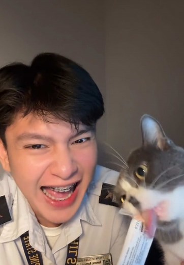 Yummy TikTok Dance Challenge by Monnsamonte