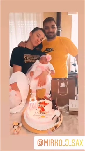 Un mese di te 😍❤️