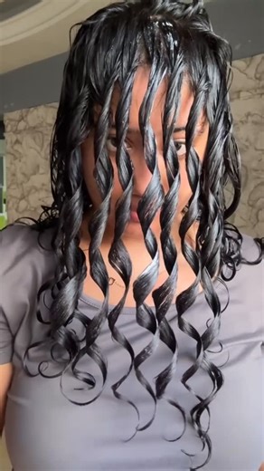 Dr.Diksha Kaka | Curly Hair Guide on Instagram: "Finger coiling tutorial Follow me @curliesgirl for more curly hair tips #curls #curly #curlyhair #curl #curlycommunity #trending #trending #curlygirl #fyp #curlyhaircommunity"