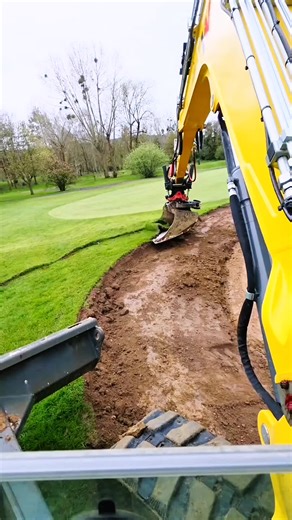 Amazing Excavator Work in Action