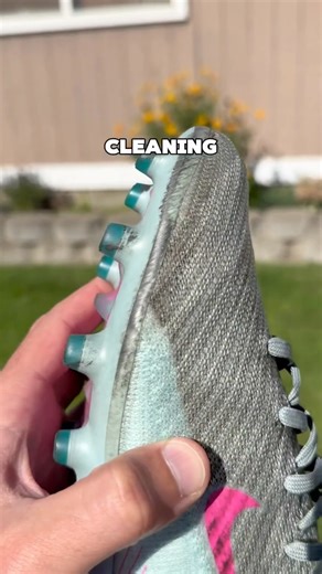 Marc Griffin on Instagram: "Pink stuff spray to clean gripknit 🧼 #soccer #football #cleats #footballboots #clean"