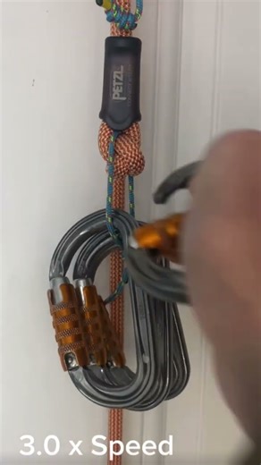 How smooth is the new Petzl connect adjust (2025) #petzl #climbing