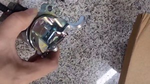 12V(DC) Fuel Shut Off Valve Device Solenoid 0428-7581 fits for Deutz D2011 L04 Engine 0410 2390 04287581 04287583