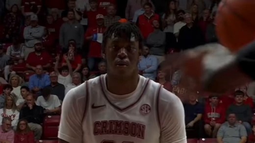 Aiden Sherrell, 6'11" PF from Alabama, commits to Darian DeVries and Indiana #iubbSherrell, a 4-Star from California, finished his sophomore season averaging 11.1 points, 6.2 rebs and 2.2 blocks. He shot 34% 3PT on 80 threes.📽️ via Ball Game Productions