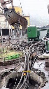 376K views · 1.7K reactions | Watch how the excavator pulls out...