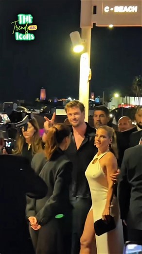 Chris Hemsworth With Elsa Pataky Married For 15 Years Together At Event#chrishemsworth #elsapataky