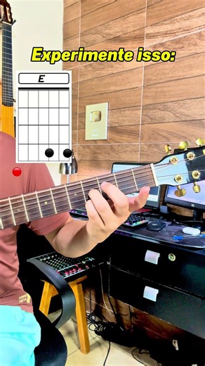 🎸Experimente esses ACORDES LINDOS no VIOLÃO: E C#m A B