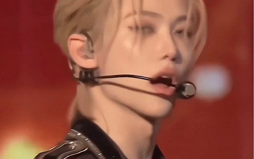 【李龙馥felix】这场back door真的超神啊 爱死了 睡前看一看安心睡觉哈哈哈哈晚安宝贝们