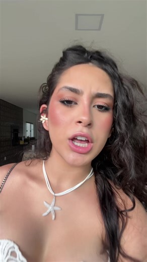 Os vídeos de ana rita (@anaritx) com som original - Tipografias