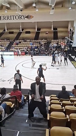 TJC what's up..... Let's Go Apaches.... | Reggie Dewayne Carter