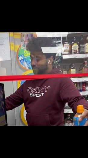 25K views · 39 reactions | Sri Lankans don’t do discounts, even if you learn the language, #tamil #தள்ளுபடி #discount | Arthur Vines | Facebook