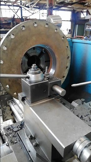 PROCESS OF MACHINING SA 105 FLANGE FOR BIG WATER SUPPLYING PIPE IN MANUFACTURING WORKSHOP
