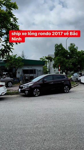 17 reactions | e Hoàn còn rất nhiều dòng xe 7 chỗ a e quan tâm xe ce LH/zalo 0973575691 | Vương Hoàn ô tô cũ Hải Dương | Facebook