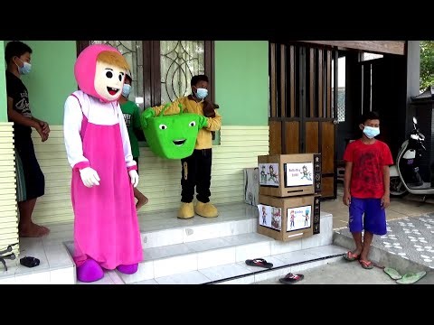 MY FRIENDS UNBOXING & WEARING COSPLAY ADU DU WITH MASHA, LILY ALAN WALKER INSTRUMENT SONG