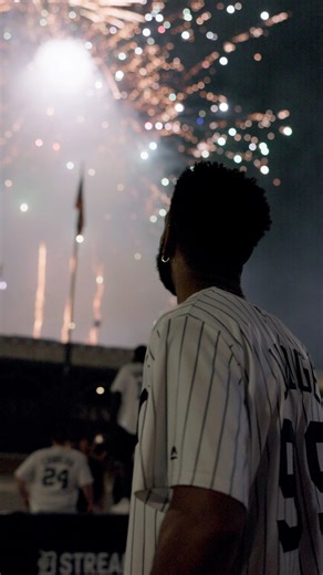 Who’s getting all our love? 💜 Filmed & edited by: Justin Matthew Silva @j5ifthofficial Boys: @robwarne_ @jdmzie @jweinsteinent Song: @chrisbrownofficial - Residuals - 90 Day Bad Boys #instagood #explore #reels #90dayfiance | Justin Matthew Silva