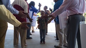 GREETING GREENWOOD | Well, this is one way to start your day! What an awesome welcome it was for Greenwood Elementary School students and staff this morning! Our first Flash Dads Day of the year was a great success, and we are so grateful for all of our volunteers! Feeling inspired to be a part of the next one and make this a monthly tradition? Call or email Greg Vann at 502-536-9018 or gregory.vann@jefferson.kyschools.us #WeAreJCPS | Jefferson County Public Schools