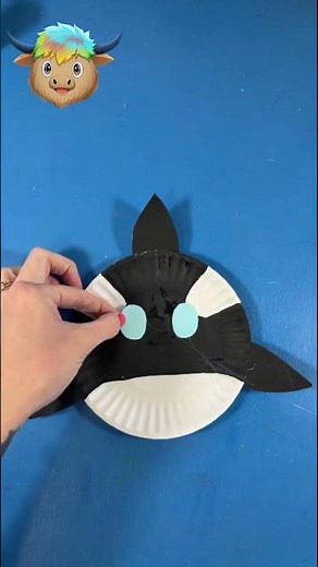 ORCA / PAPER-PLATE CRAFTS. #animalcrafts #papercraft #orca