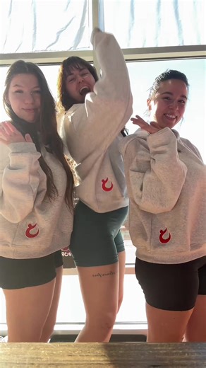 Meet the faces behind the heat 🔥🧡 The amazing staff of HOTWORX Metro Crossing bringing the energy, motivation, and good vibes every single day 💪 Come sweat with us!! #hotworx #fypシ #team #infraredfitness #meettheteam @🐞 @Aimee