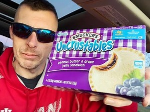**SMUCKER'S - "Uncrustables® Peanut Butter & Grape Jelly" (REVIEW)**