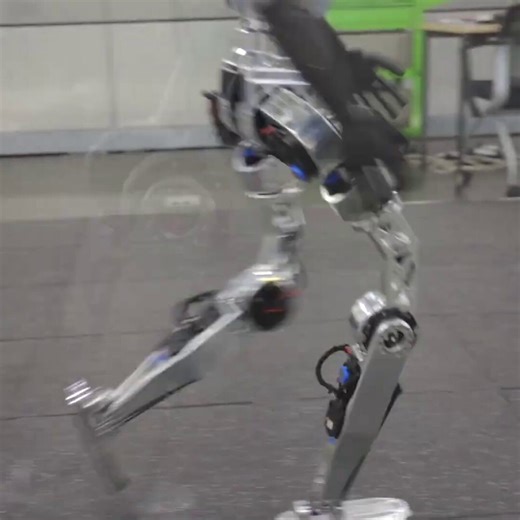 ROBOTIS unveiled AI Sapiens this week: a 34 kg humanoid that maintains balance even during dynamic shifts and quick leg lifts. The open-source system is meant as a shared system for physical AI work, with full hardware and software released publicly.