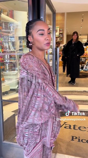 Such a surreal moment! 🥹💚 Can't believe i can finally say my memoir Believe... is OUT NOW! Can't wait for you guys to read it, what a pinch me moment 🥹💚