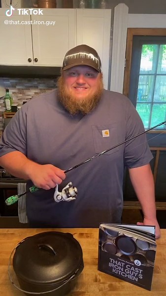 Cooking up today’s catch with some homemade tarter sauce! #fyp #fypシ #foryou #foryoupage #viral #foodie #fishing #fish #fried #cooking #castiron #hellyeah #yum