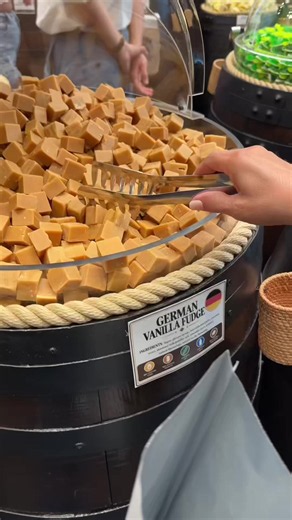 Orlando Florida Mall: reseña y lugares divertidos con gummies