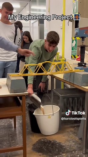 Golden Gate Bridge Engineering: Strong Bridge Designs