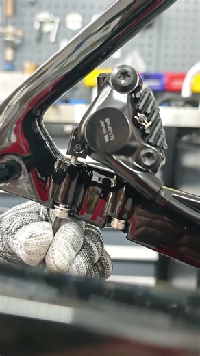 A9 road bike assembly with character painting 2: A9 - Rear brake cable installation.#icancycling