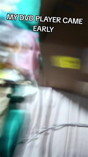 ☻✿ 𝙳𝙰𝚉𝙸𝚈 ✿ ☻ (@blahumblx)’s video of DVD Player