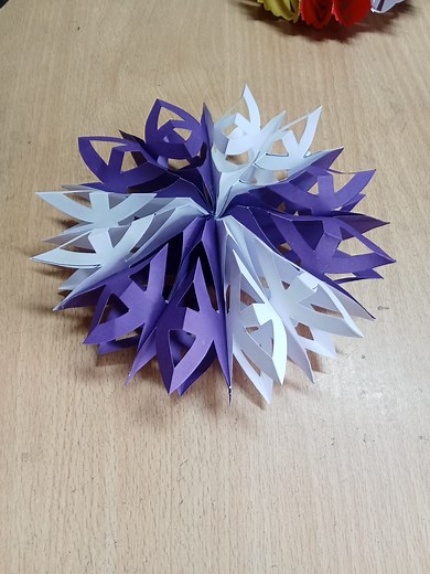 11 reactions | 3D Diy Snowflake Tutorial ❄️ - Christmas Special Snowflake making video❄️ - Handmade Christmas Craft❄️ #Christmas #fblifestyle #snowflake #pattern #christmasdecor | MN Craft and Arts | Facebook